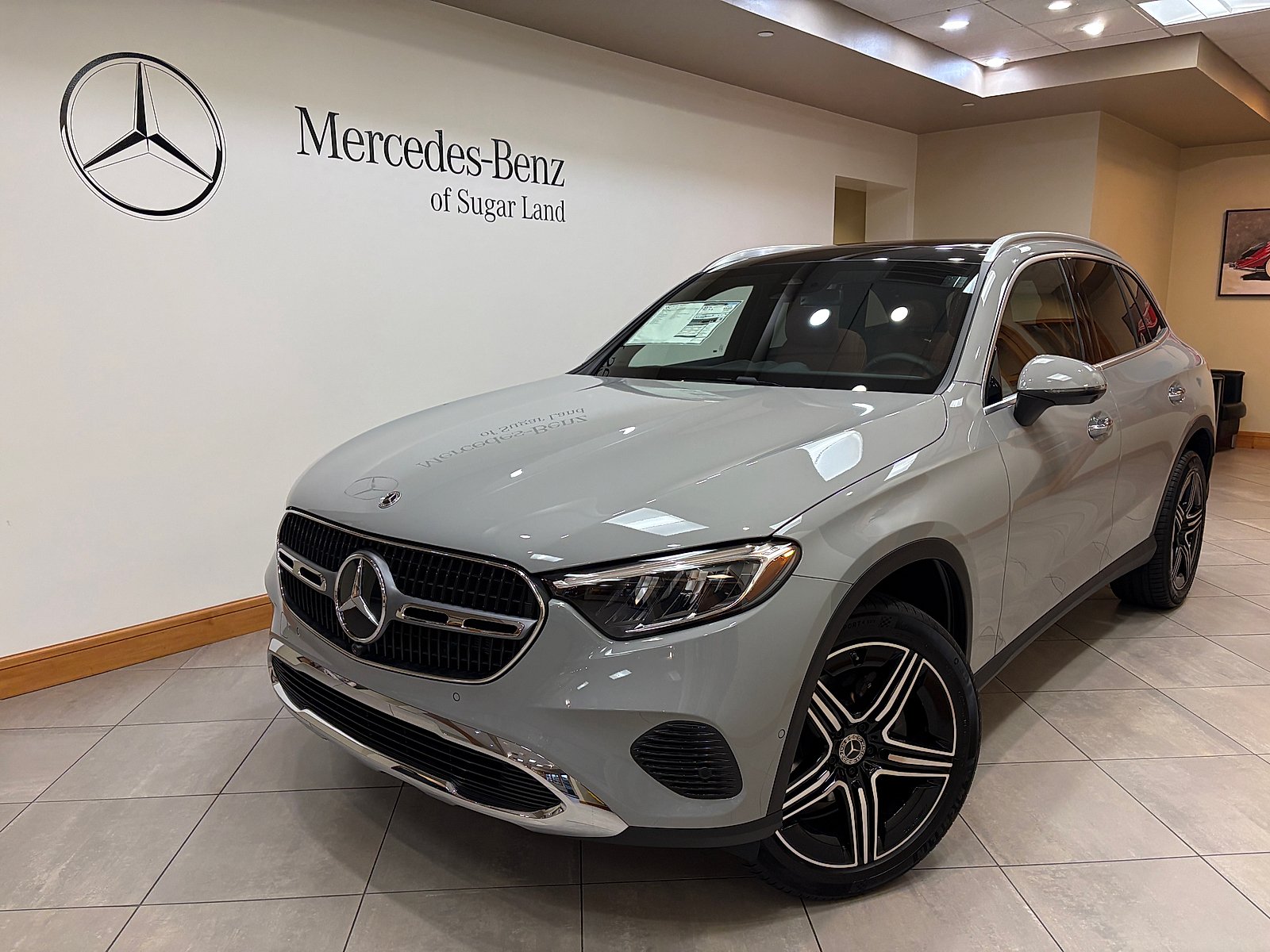 2027 Mercedes-Benz GLC Base