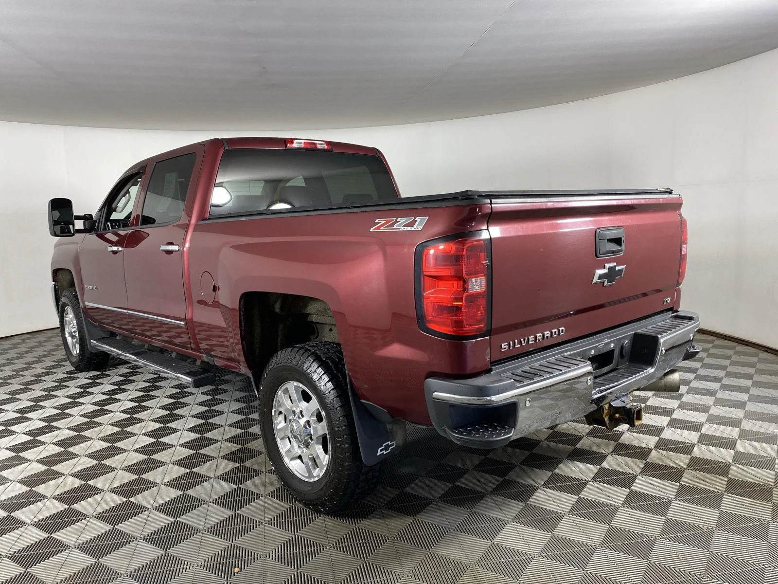 Used 2015 Deep Ruby Metallic Chevrolet LTZ image 5