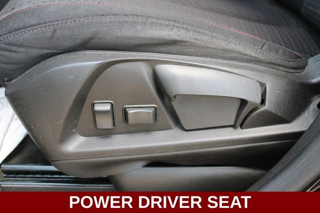 Used 2015 Black GMC SLE-1 image 3