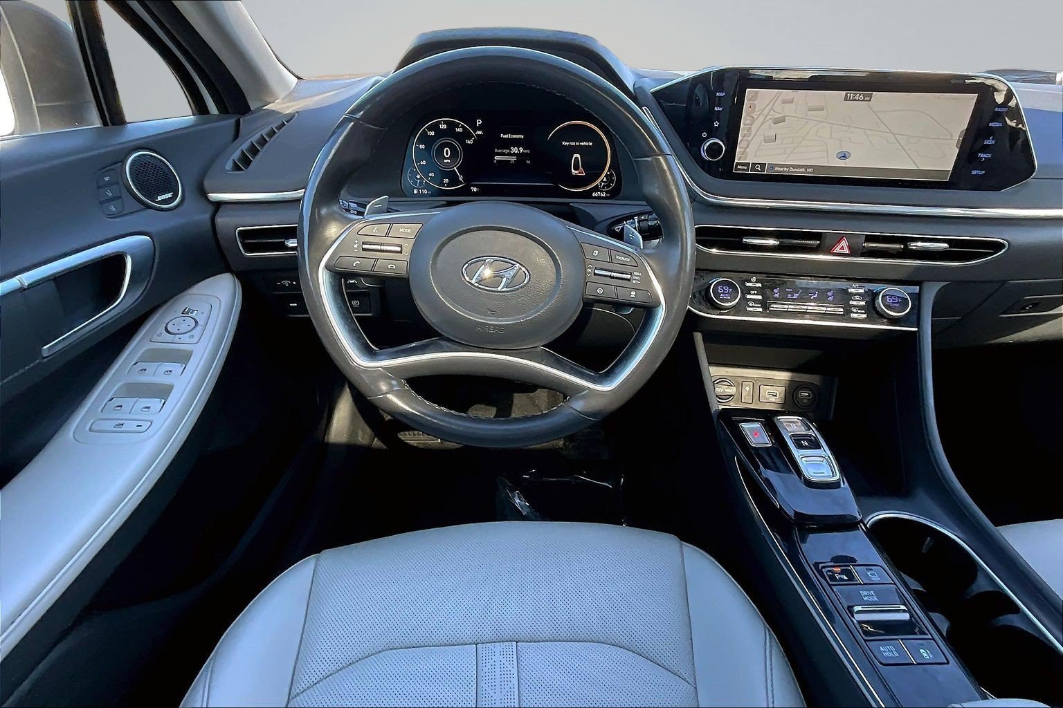 Used 2022 Gray Hyundai Limited image 5