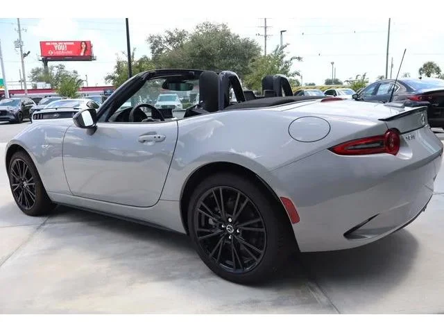 New 2026 Aero Gray Metallic Mazda Club image 16