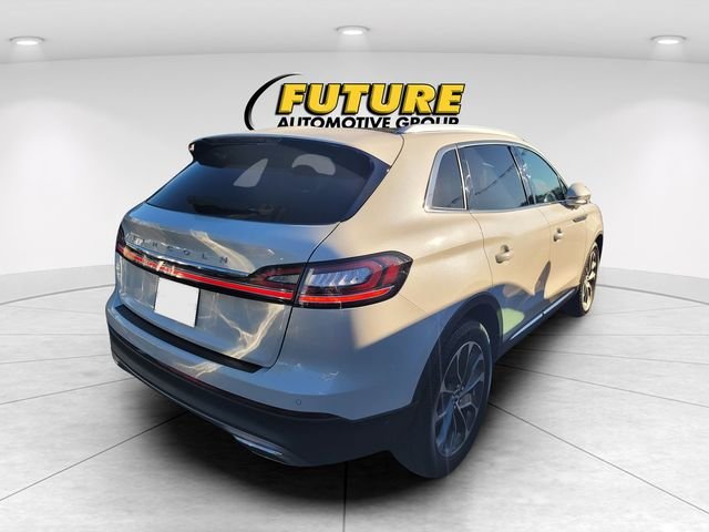 Used 2022 White Lincoln Reserve image 3