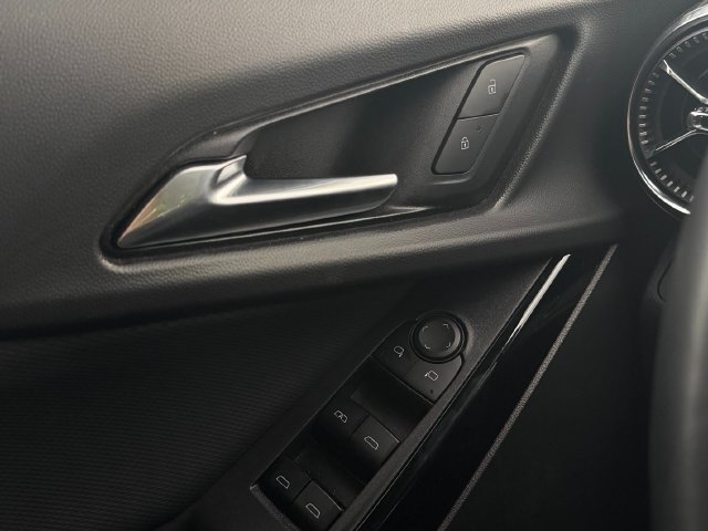 Used 2025 Black Chevrolet LT image 16