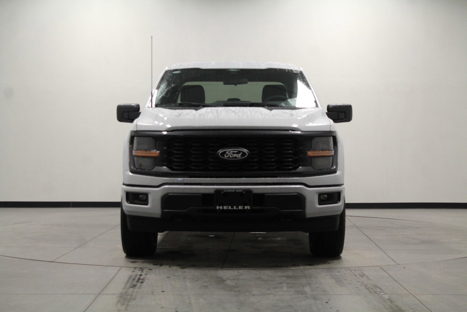 2025 Ford F-150 STX - Photo 9