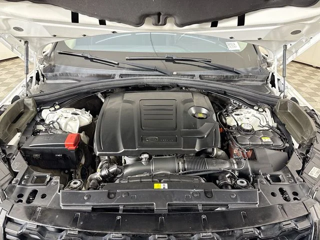 Used 2021  Land Rover S image 31