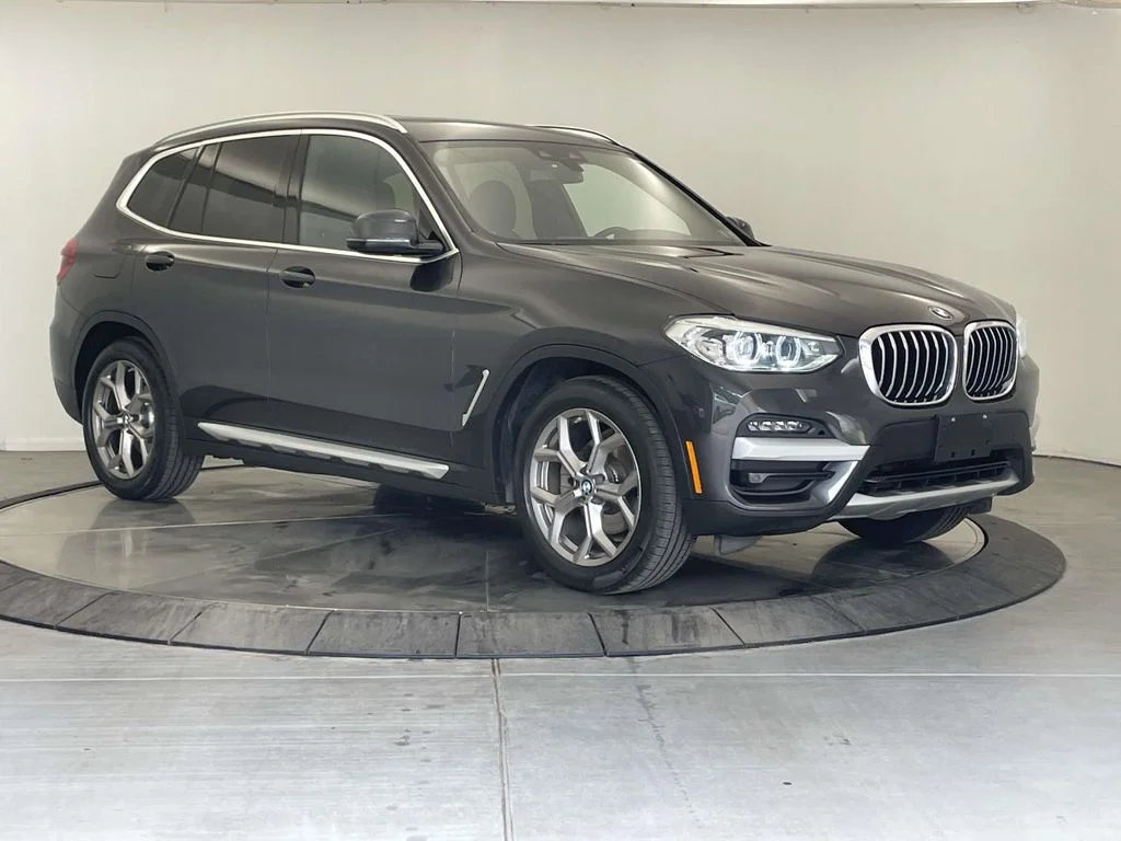Used 2020 Gray BMW xDrive30i image 7