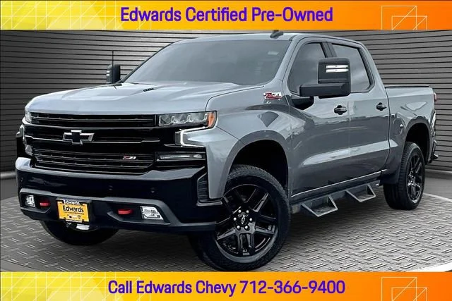 2021 Chevrolet Silverado 1500 LT Trail Boss 4X4 Crew Cab Short Box's photo