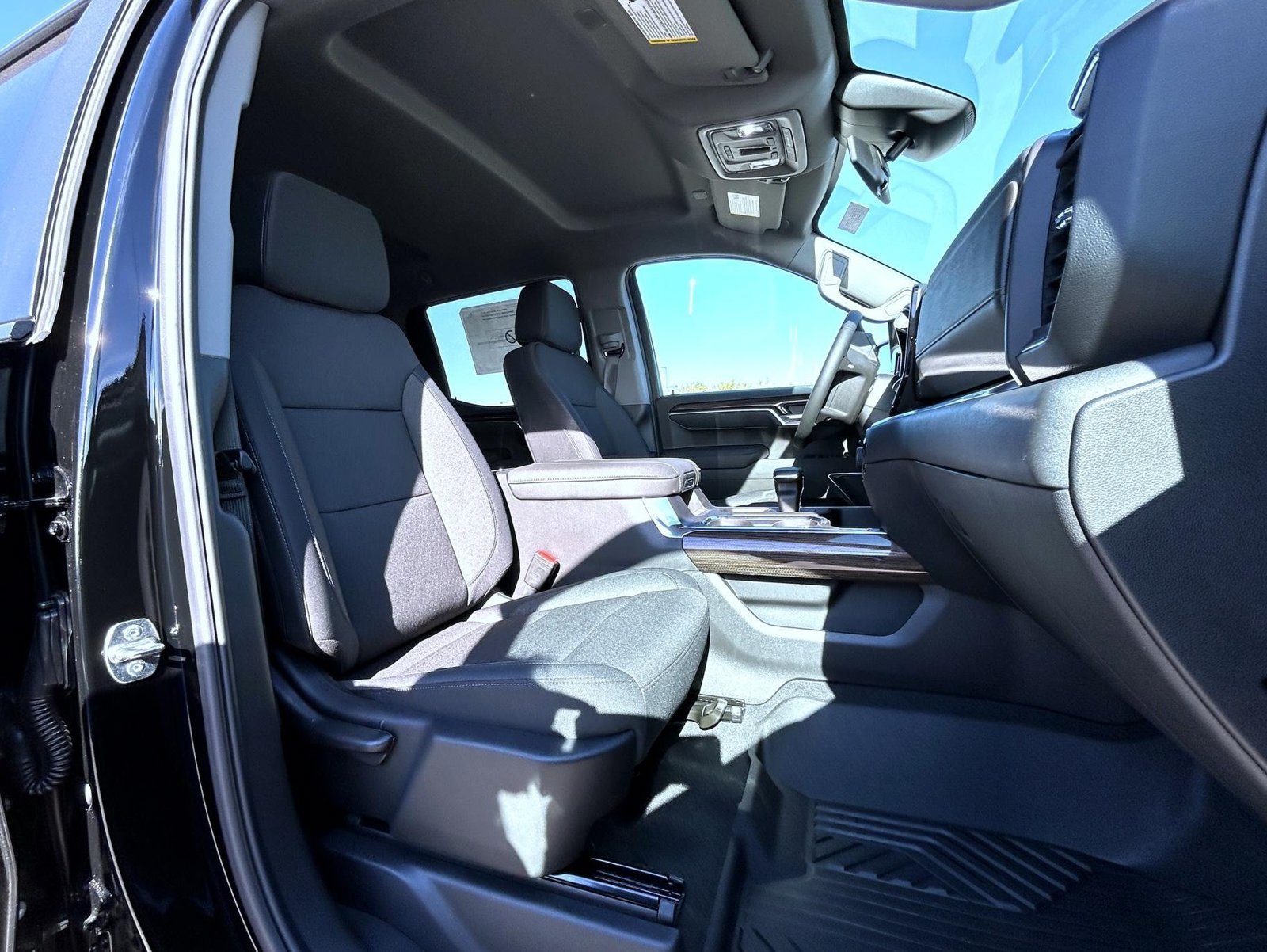 2026 Chevrolet Silverado 1500 LT Trail Boss - Photo 17