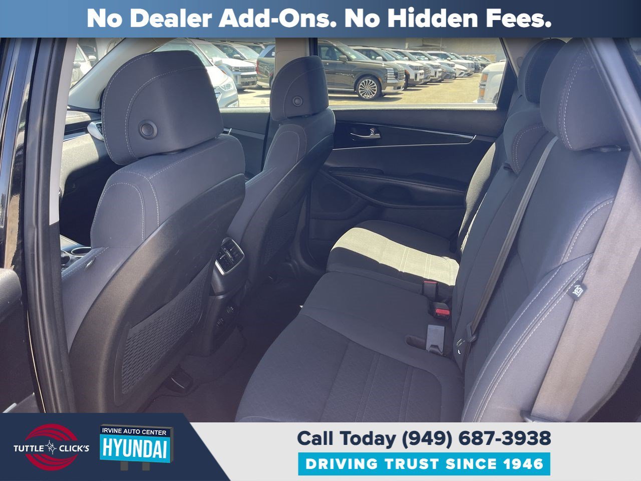 Used 2017 EBONY BLACK KIA L image 19
