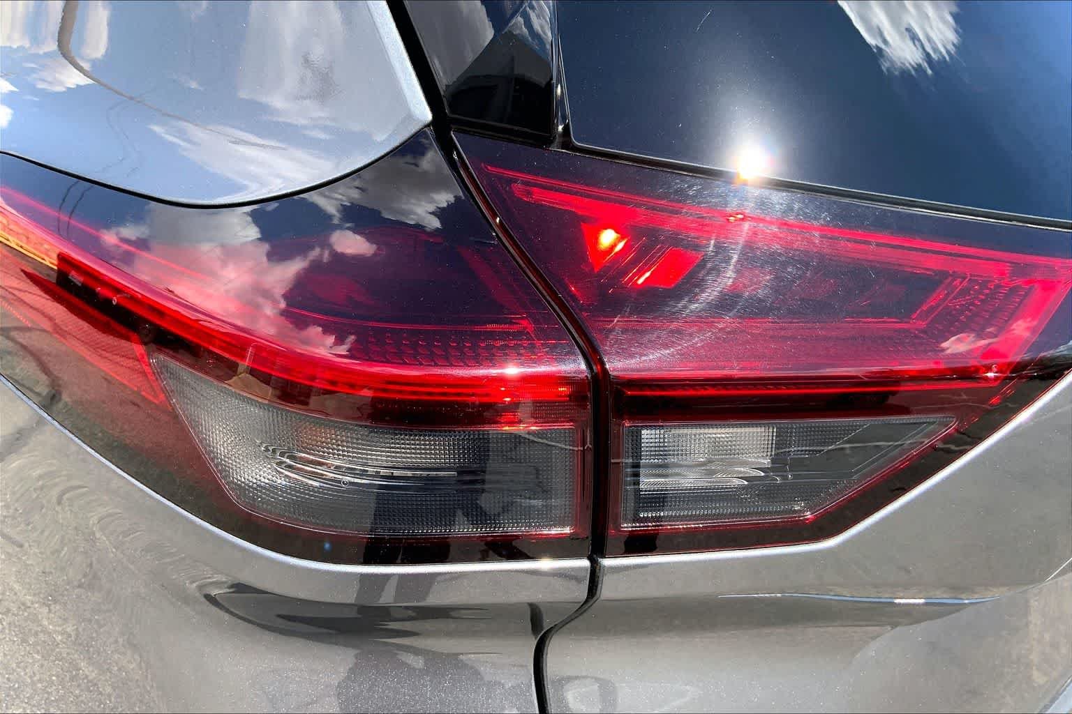Used 2023 Gun Metallic Nissan SL image 26