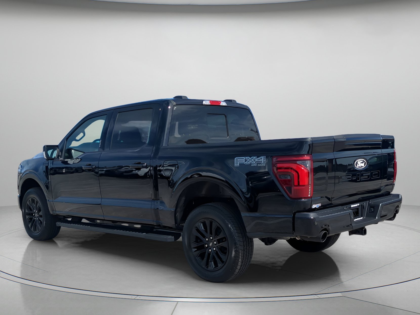New 2026 Agate Black Metallic Ford Lariat® image 39