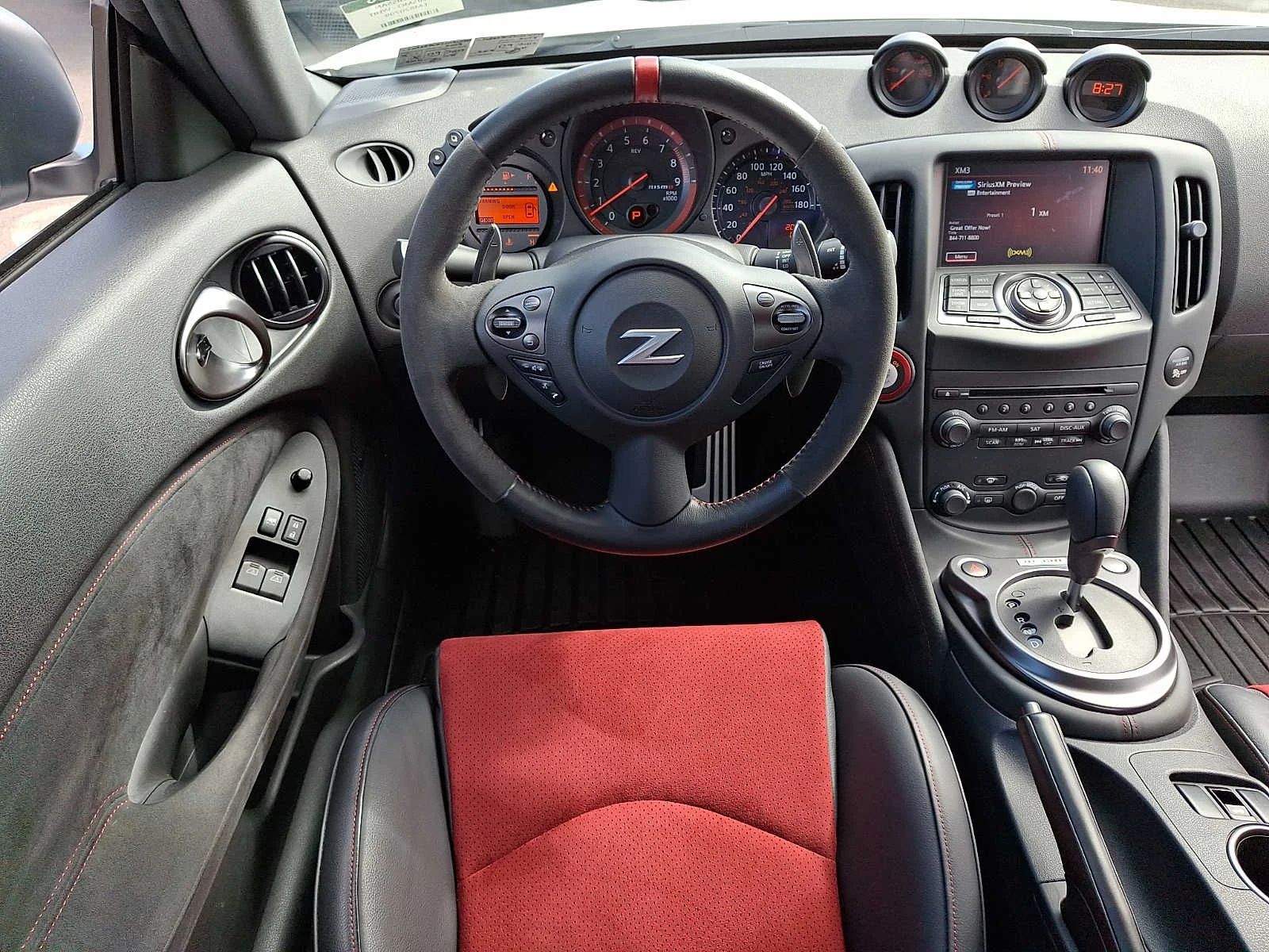 Used 2020 Pearl White Tricoat Nissan NISMO image 11