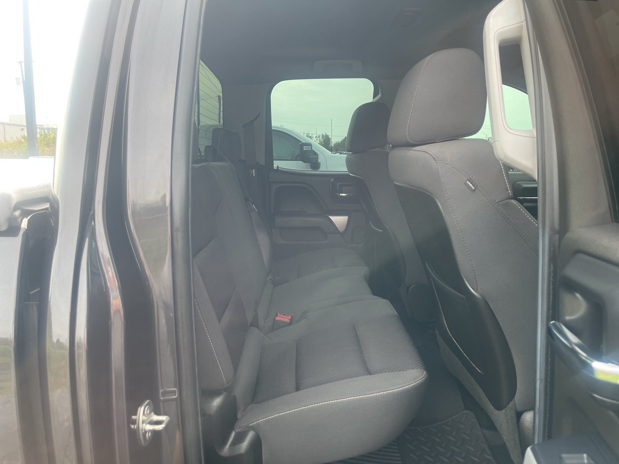 Used 2014 TUNGSTEN METALLIC Chevrolet LT image 26