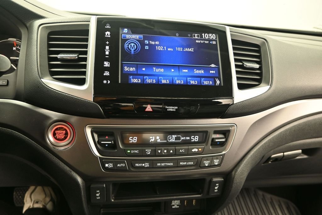 Used 2018  Honda EX-L image 17