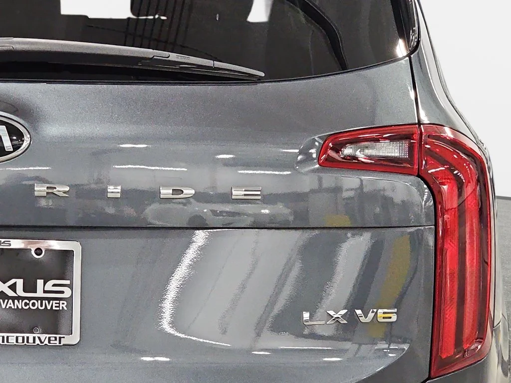 Used 2021 Gray Kia LX image 35