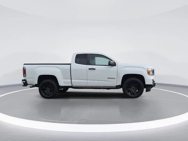 Used 2021 White GMC Elevation Standard image 9