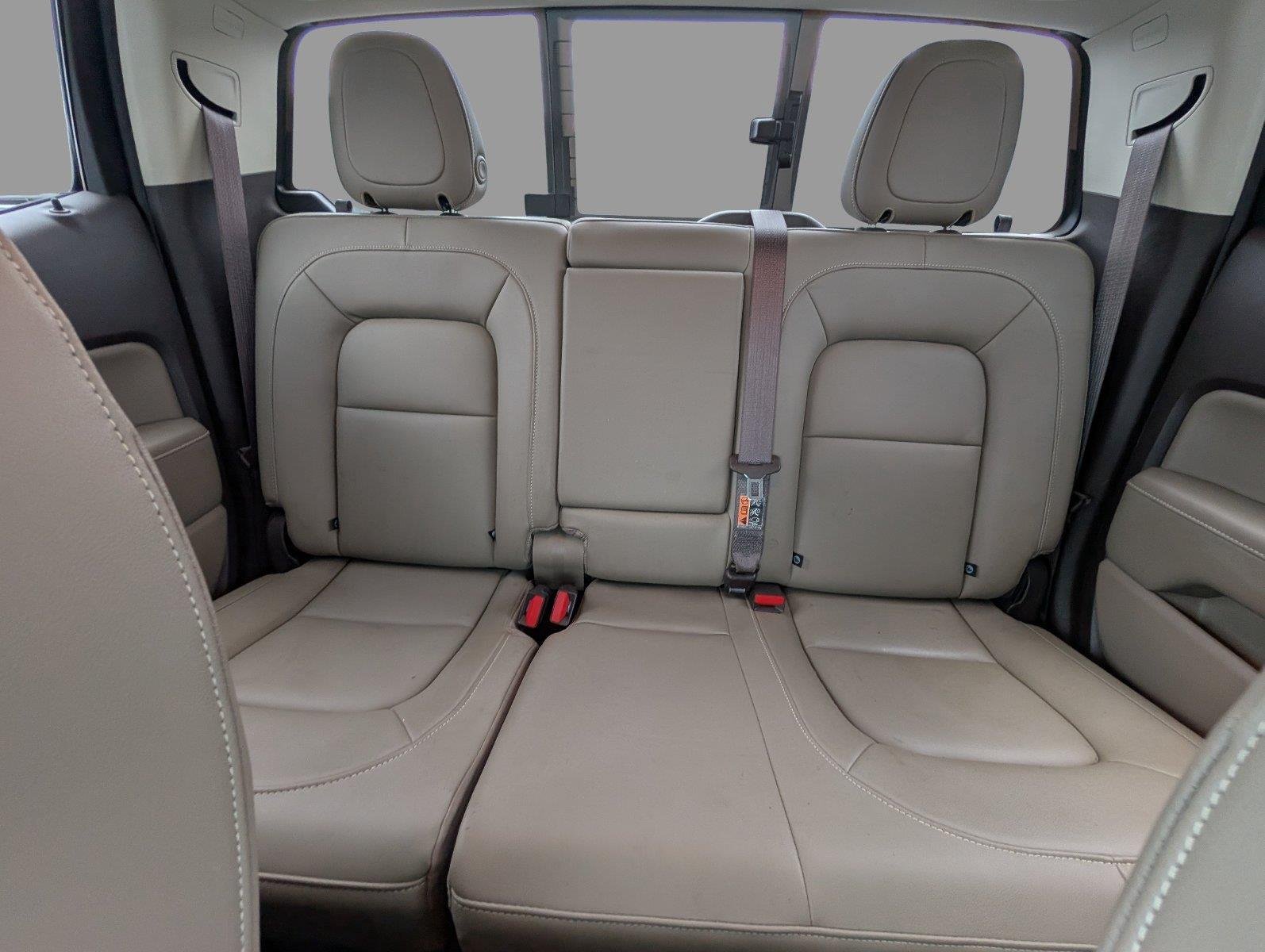 Used 2020 SUMMIT WHITE GMC 4WD SLT image 14