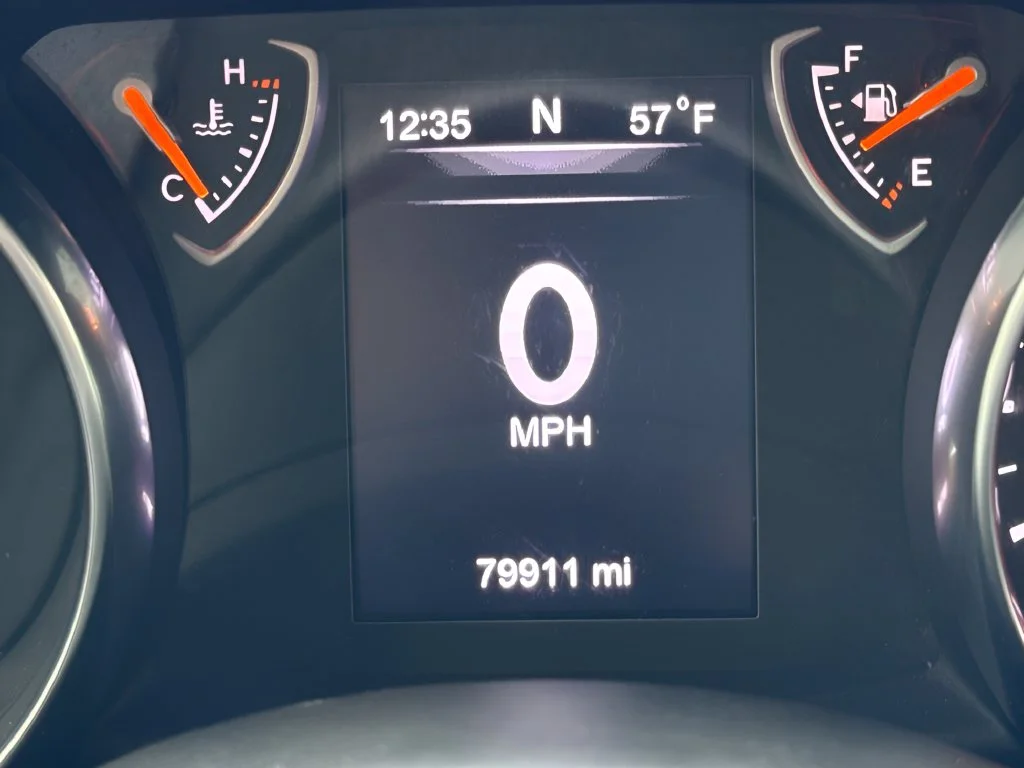 Used 2020 Gray Jeep Sport image 22