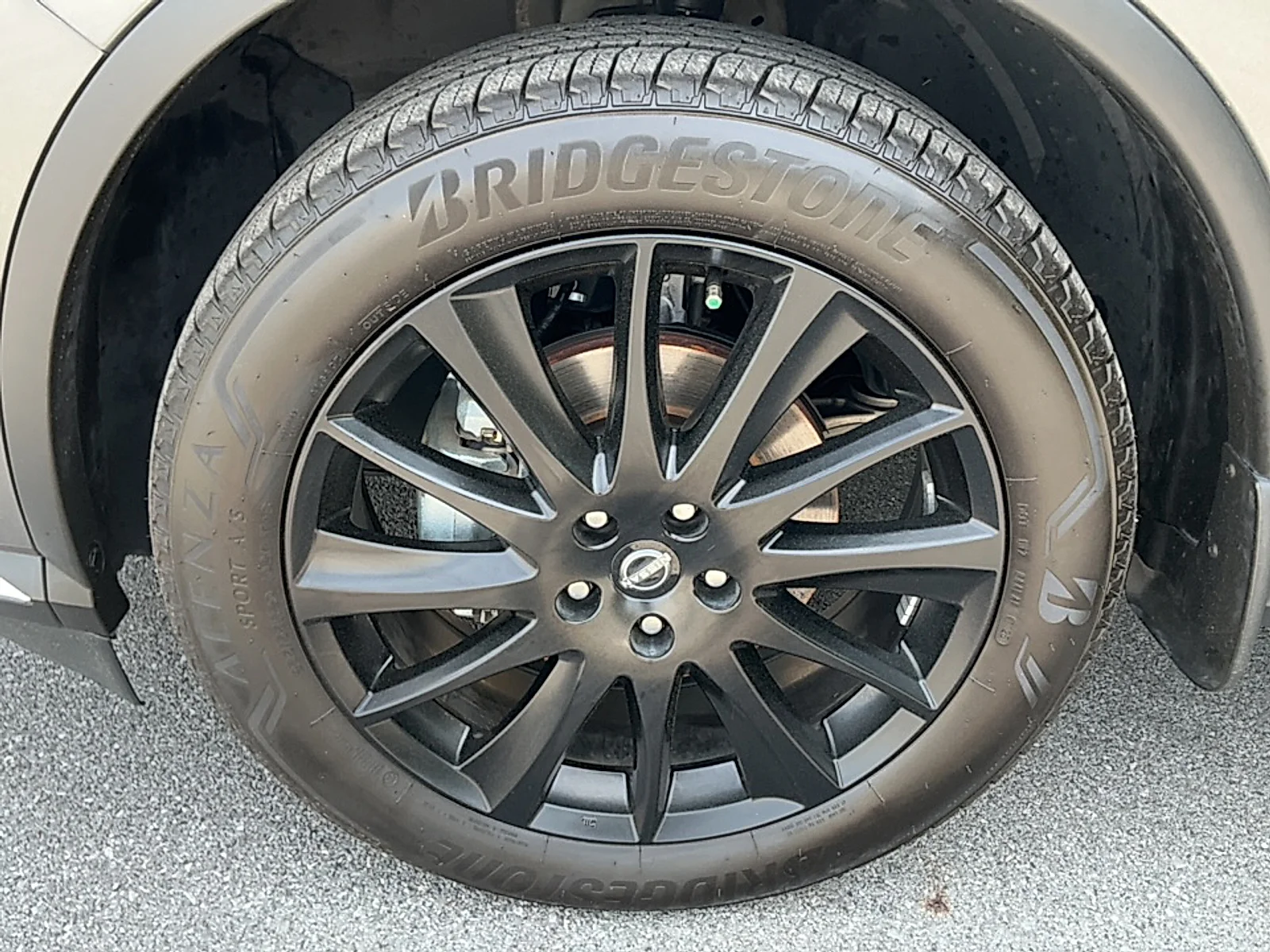 Used 2023 Boulder Gray Pearl Nissan SL FWD image 5