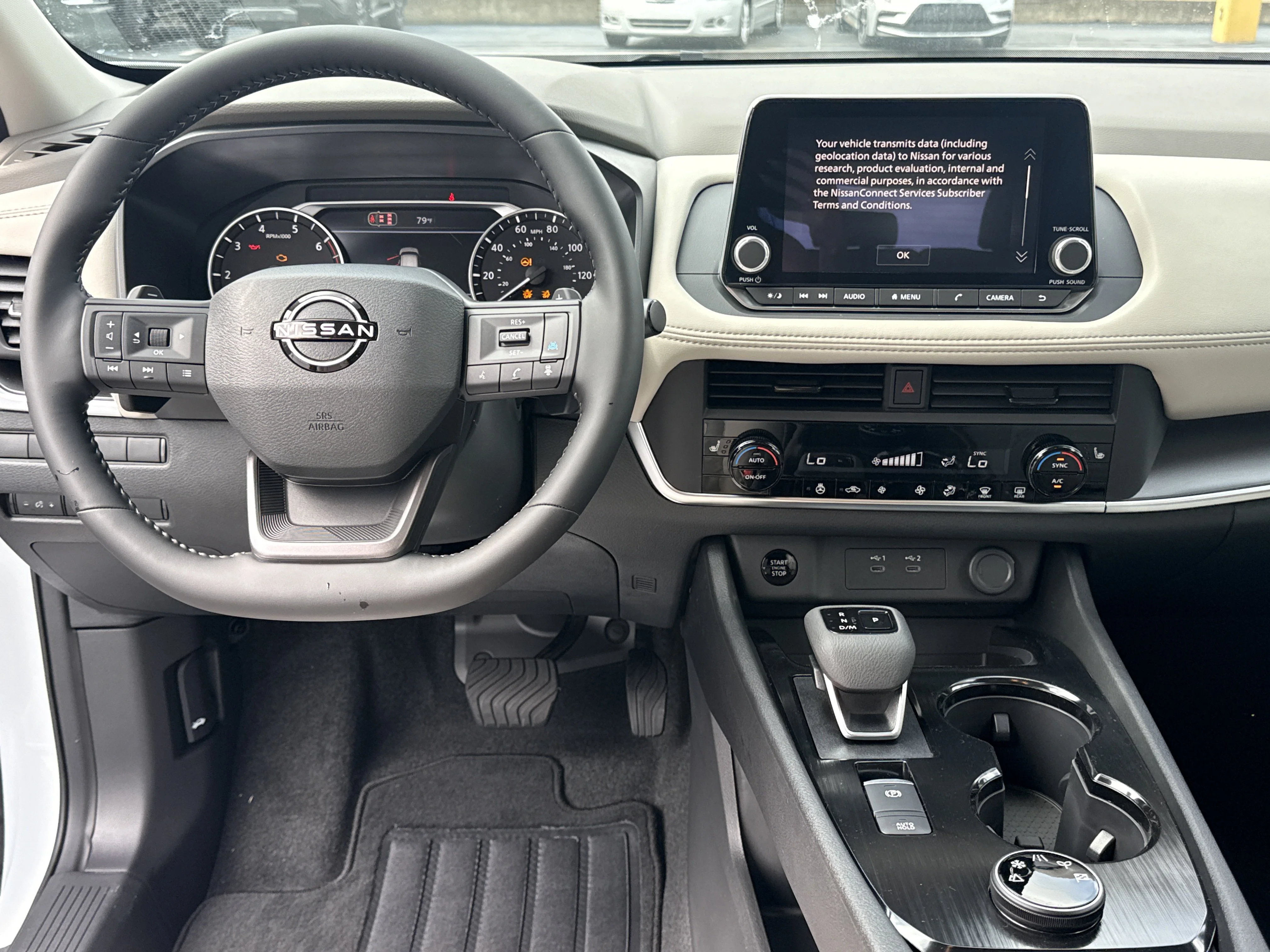 New 2026 Everest White Pearl Tricoat Nissan Dark Armor AWD image 7