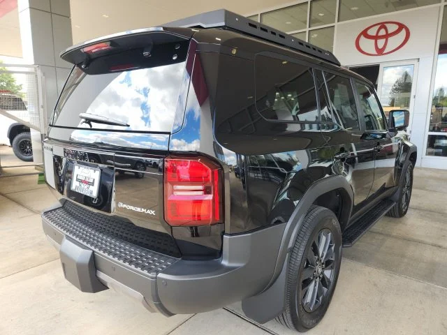 Used 2025 Black Toyota Base image 14