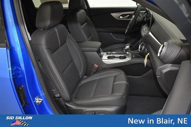 New 2026 Riptide Blue Metallic Chevrolet 3LT image 9