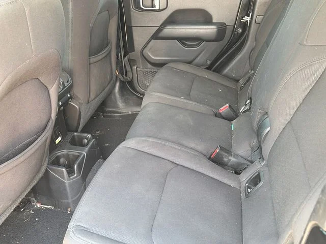 Used 2023 Black Jeep Overland image 13