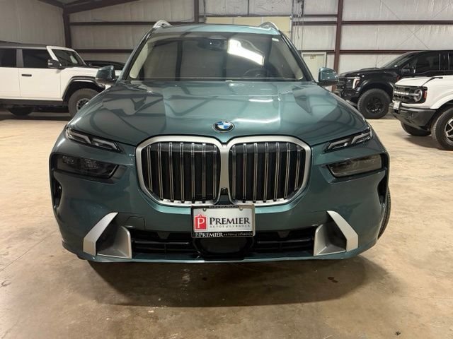 Used 2023 Blue BMW xDrive40i image 2