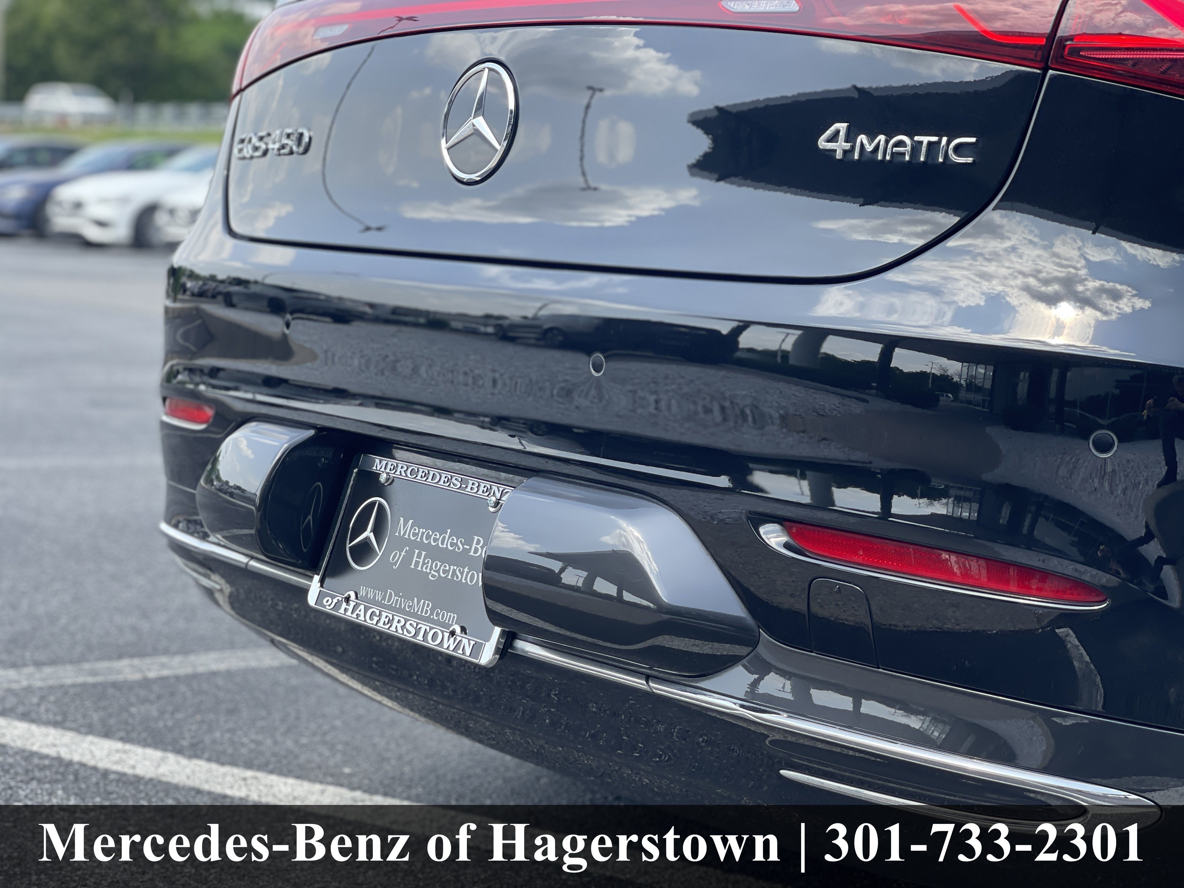 Certified Used 2023 Obsidian Black Metallic Mercedes-Benz EQS 450 4MATIC® Sedan image 37