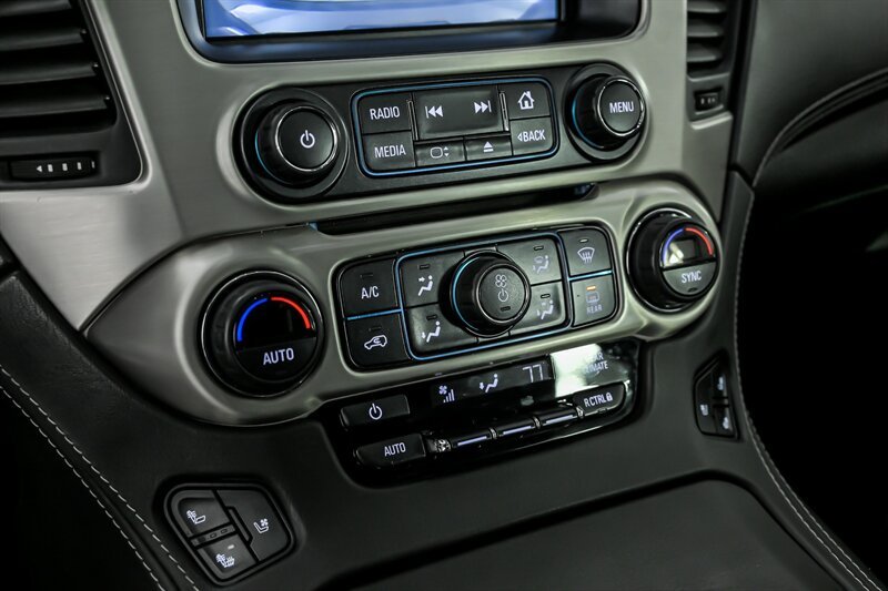 2020 GMC Yukon Denali - Photo 37