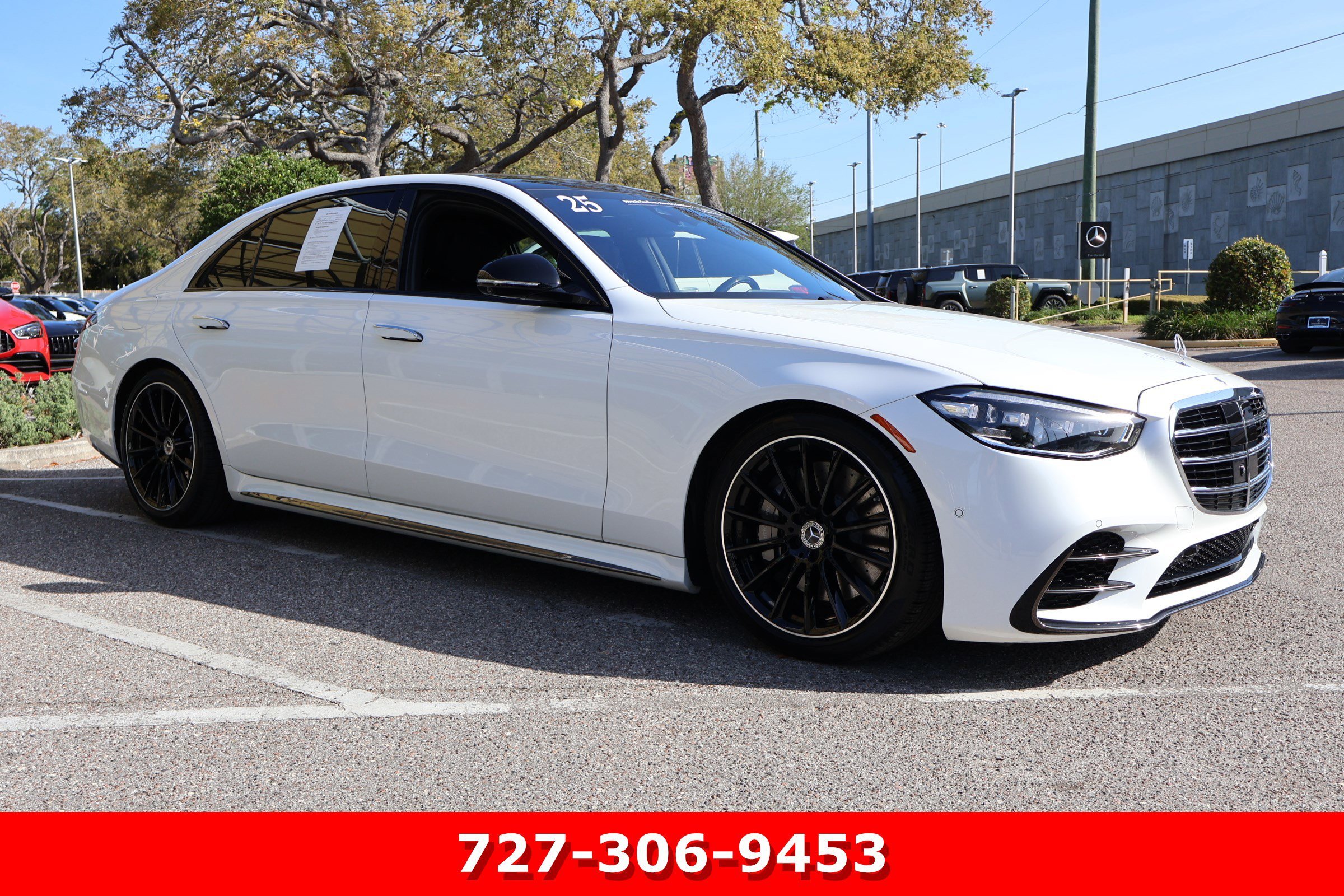 Certified Used 2025 MANUFAKTUR Moonlight Mercedes-Benz S 580 image 12