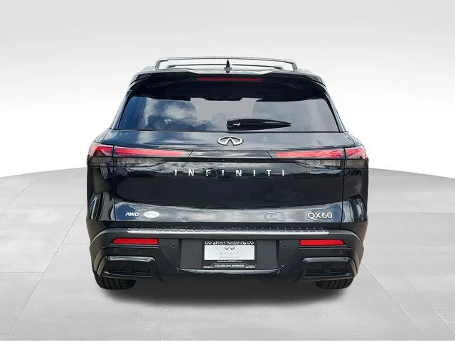 Certified Used 2023 Mineral INFINITI LUXE image 4