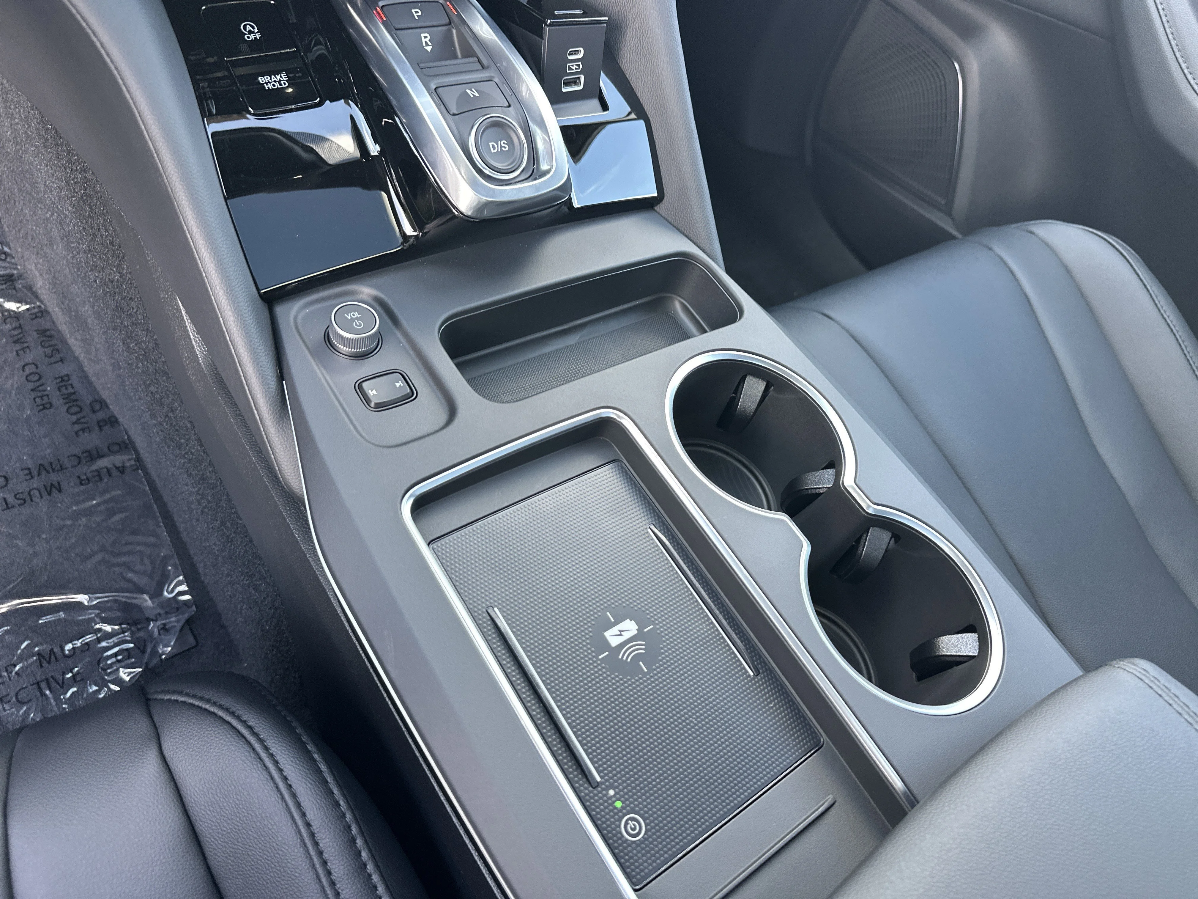 New 2026 Majestic Black Pearl Acura  image 25