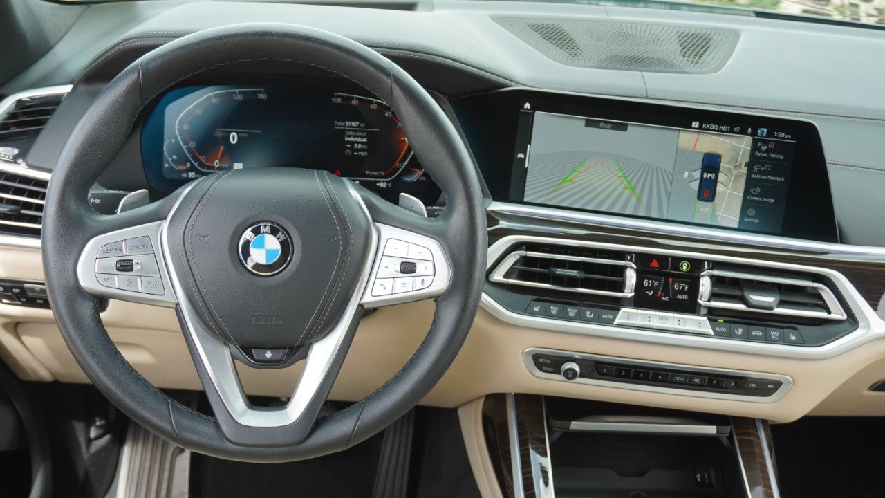 Used 2021 Blue BMW xDrive40i image 30