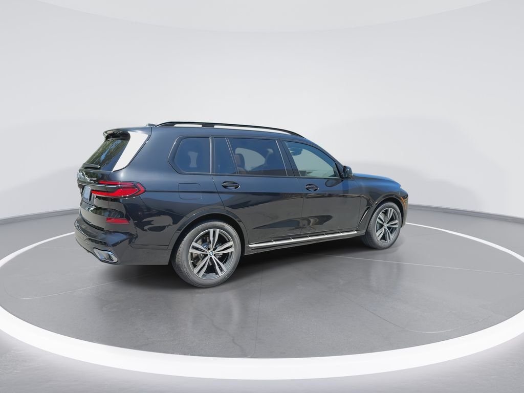 Used 2027 Black BMW xDrive40i image 8