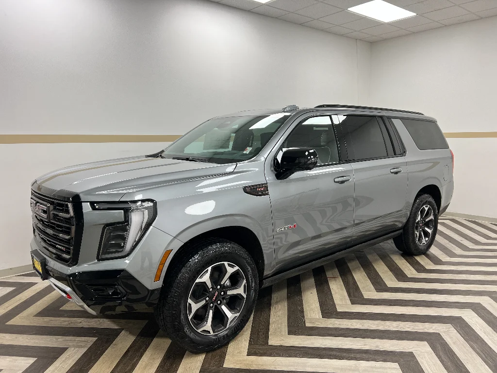2026 GMC Yukon 4WD AT4 Ultimate AWD's photo