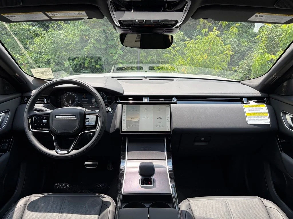 New 2026 White Land Rover  image 18