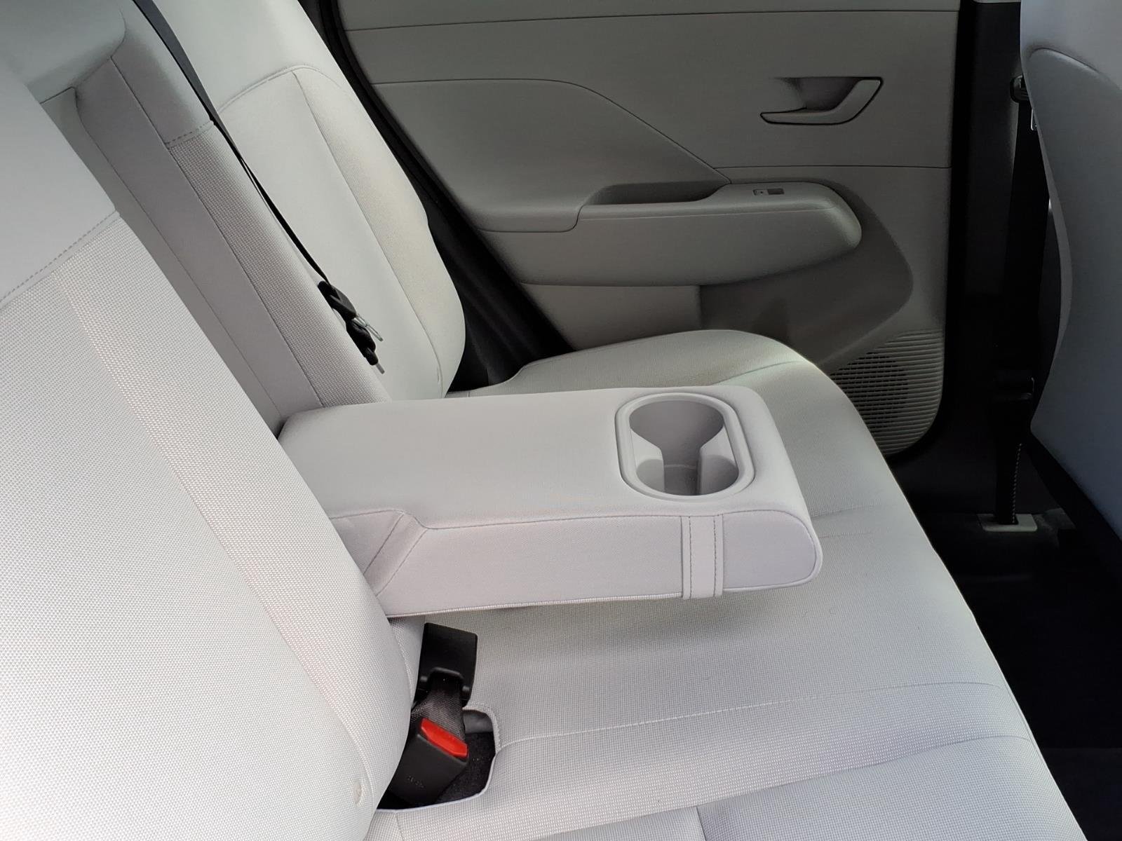 Used 2025 Abyss Black Pearl Hyundai SEL image 26