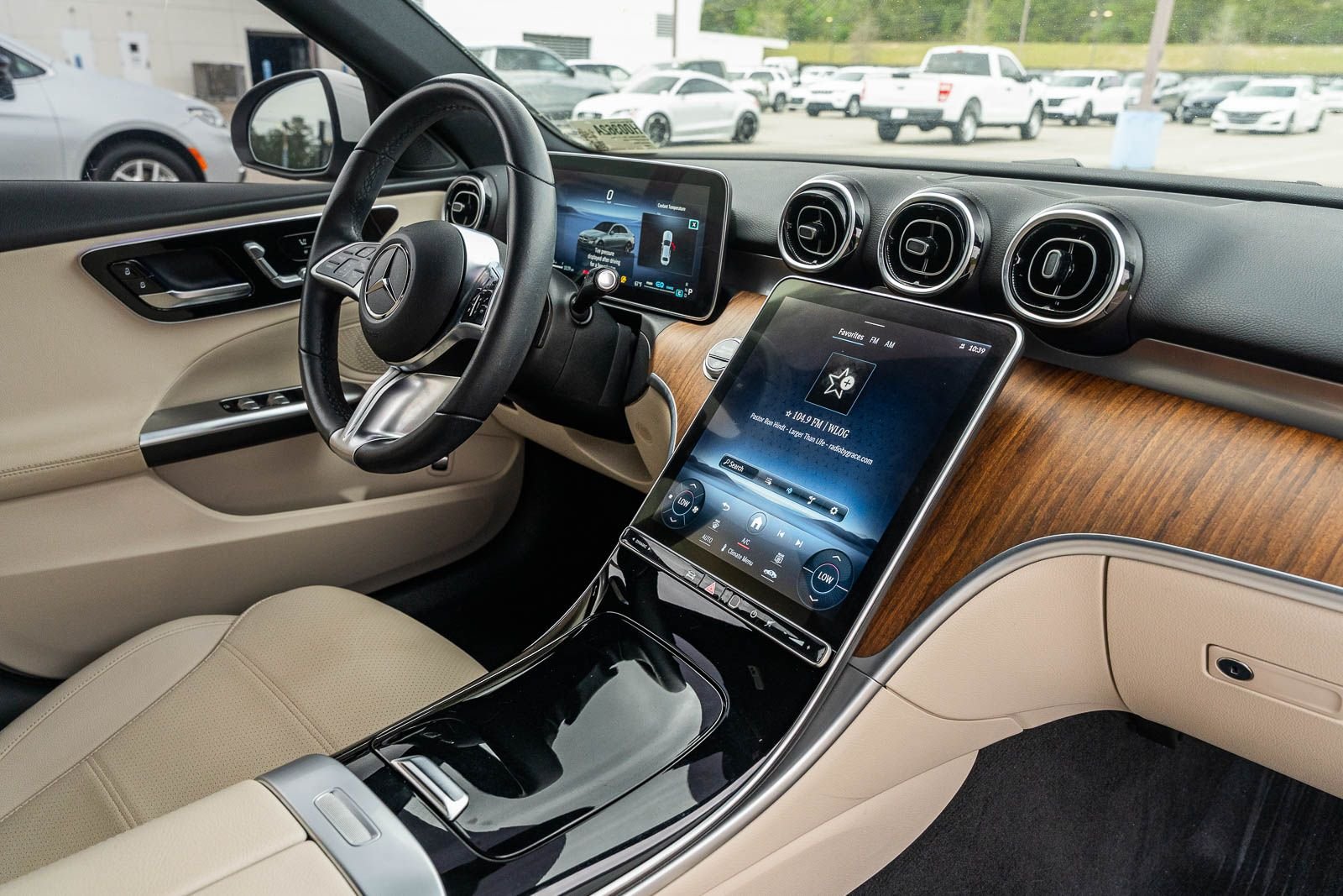 2022 Mercedes-Benz C-Class Sedan C 300 - Photo 12
