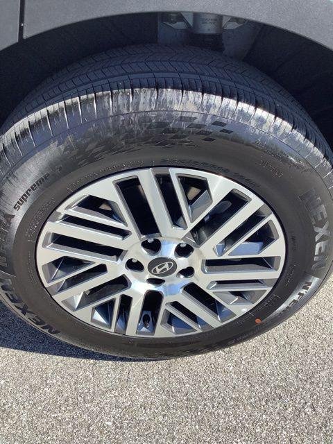 New 2026 White Pearl Hyundai SEL image 33