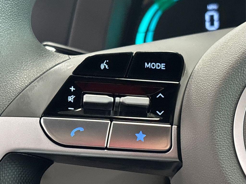 New 2026 White Hyundai Blue image 20