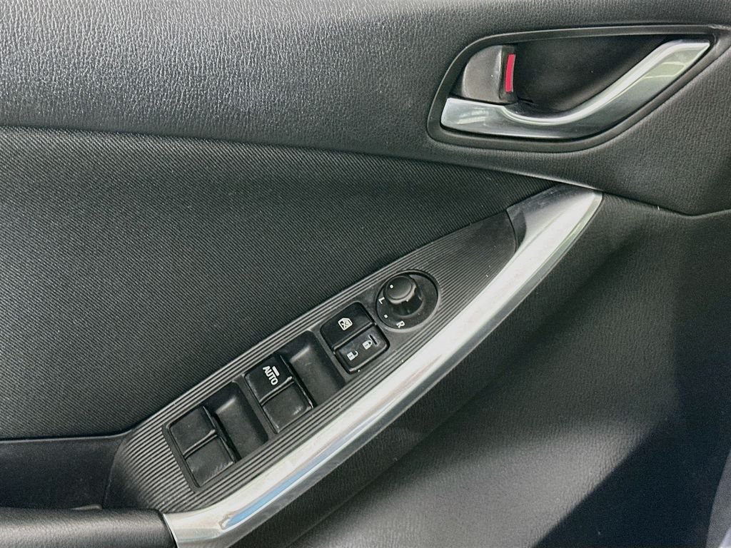 Used 2015 Gray Mazda Sport image 16