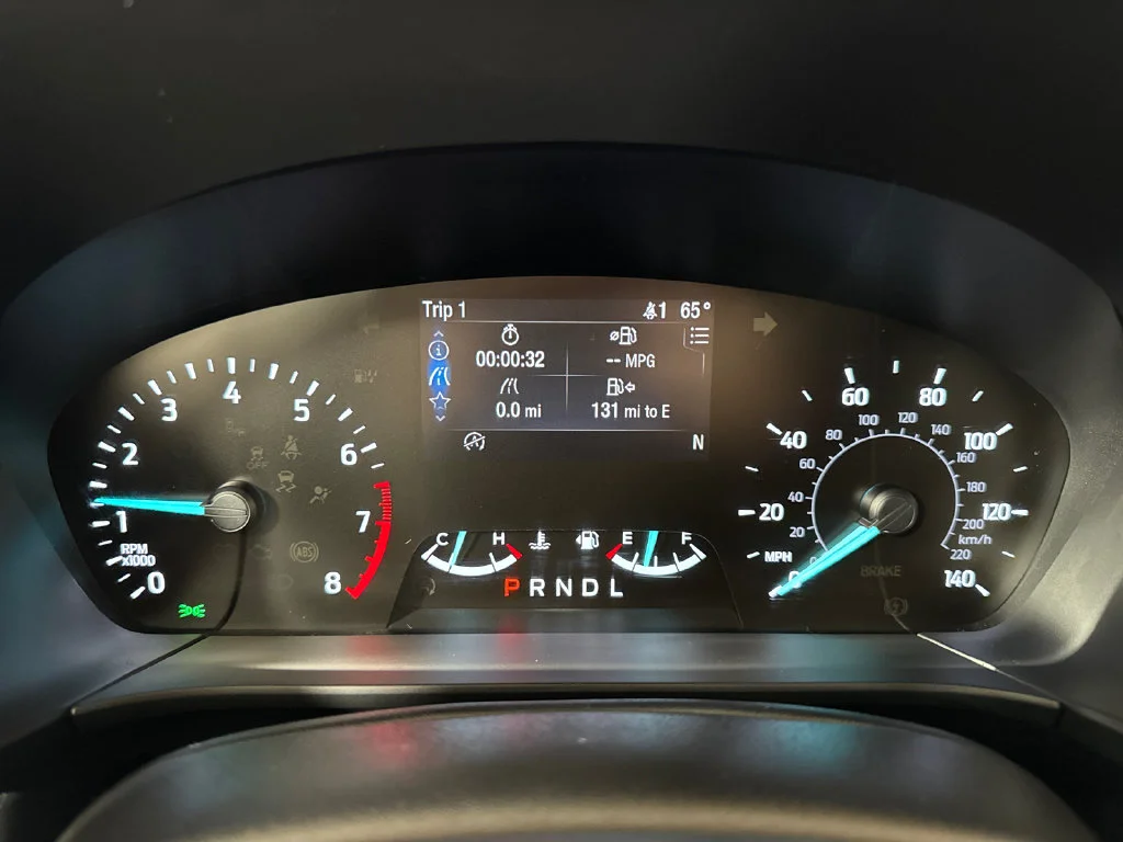 Used 2020 Orange Metallic Ford SE image 18