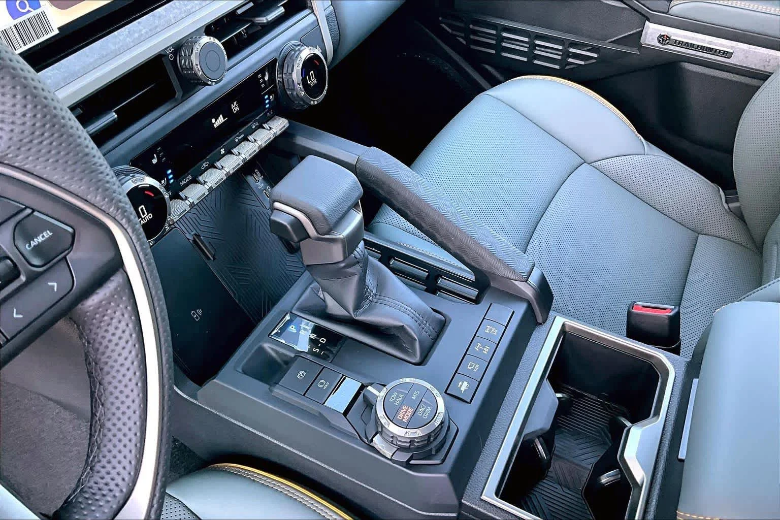 New 2026 Ice Cap Toyota Tacoma Trailhunter image 7