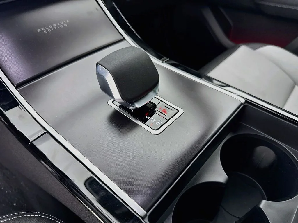 New 2026 Zadar Grey Land Rover Belgravia Edition image 17