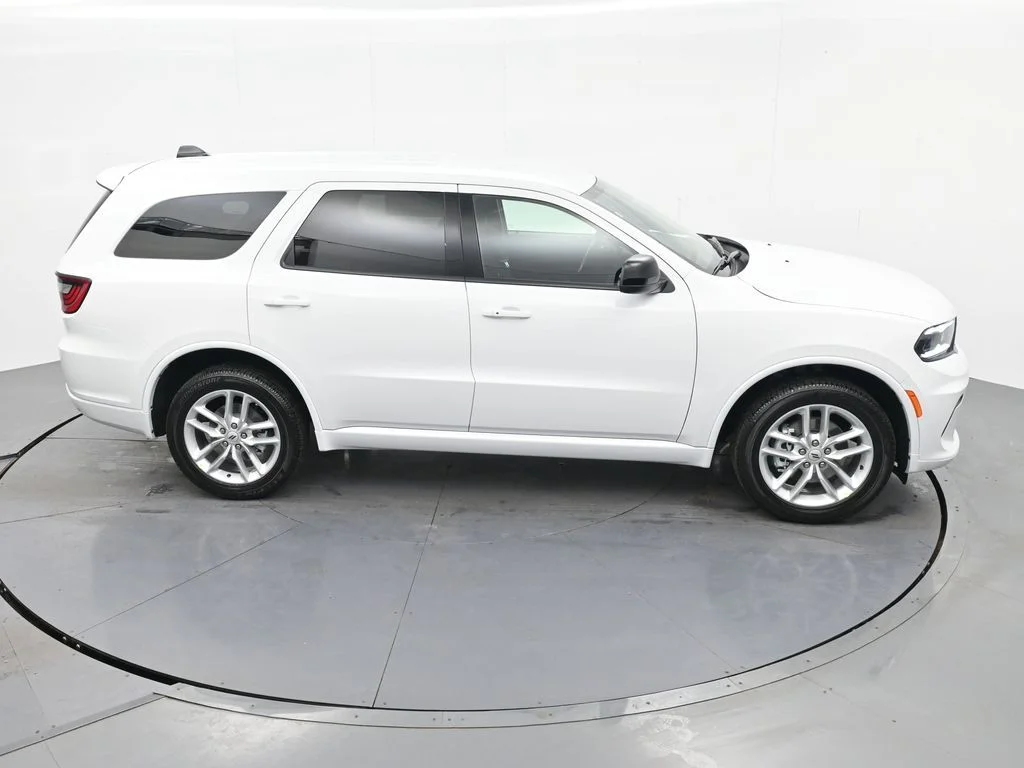 New 2026 White Knuckle Clear-Coat Exterior Paint Dodge GT image 26