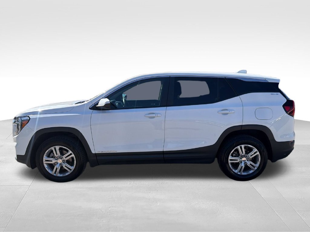 Certified Used 2024 White GMC SLE image 2