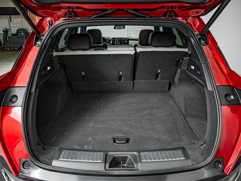 Used 2024 Red Acura  image 39