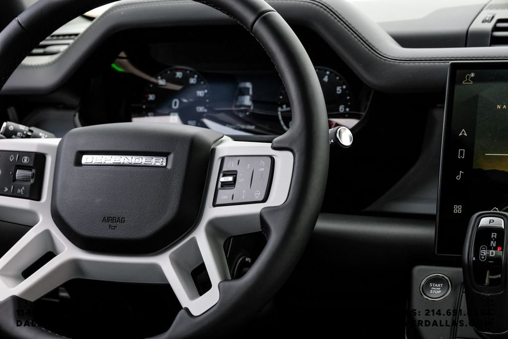 New 2026 Borasco Grey Metallic Land Rover X-Dynamic SE image 18