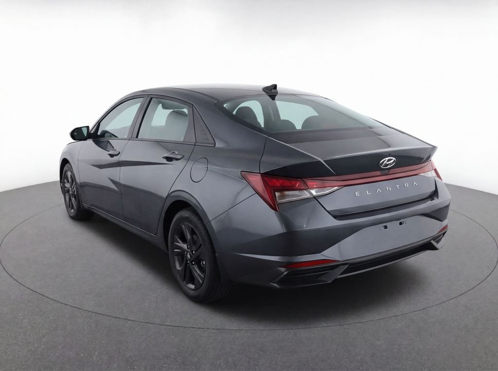 Certified Used 2023 Gray Hyundai SEL image 3